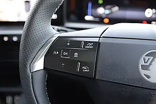Used 2025 Vauxhall Grandland Ultimate White - Interior and Exterior details 9