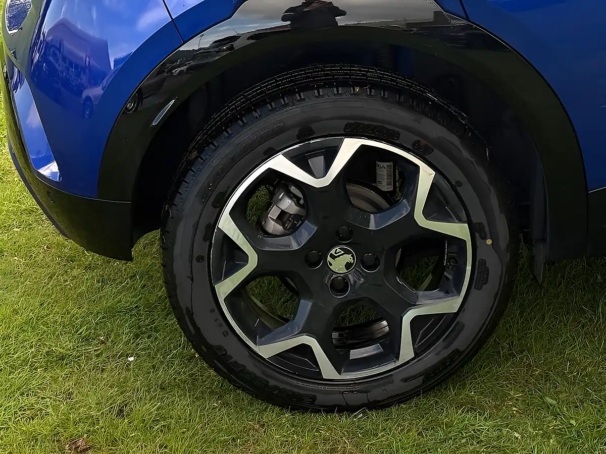 Used 2025 Vauxhall Mokka Gs Blue - Interior and Exterior details 9