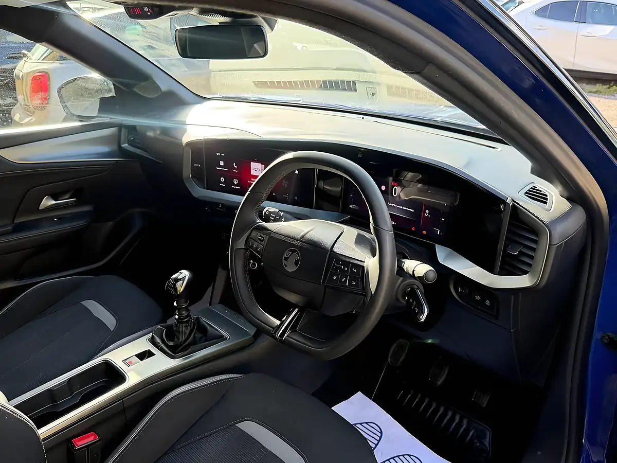 Used 2025 Vauxhall Mokka Gs Blue - Interior and Exterior details 15