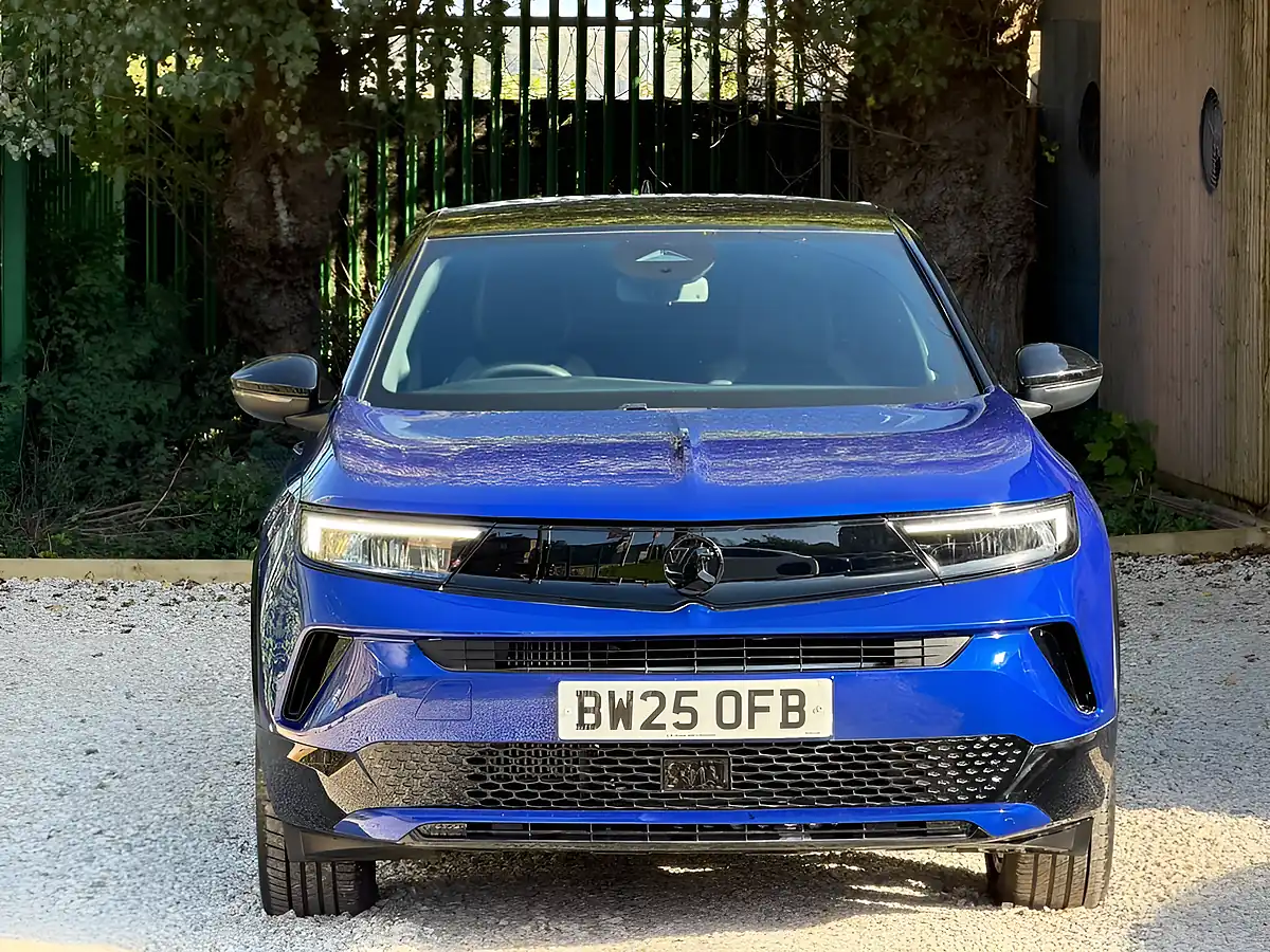 Used 2025 Vauxhall Mokka Gs Blue - Interior and Exterior details 2