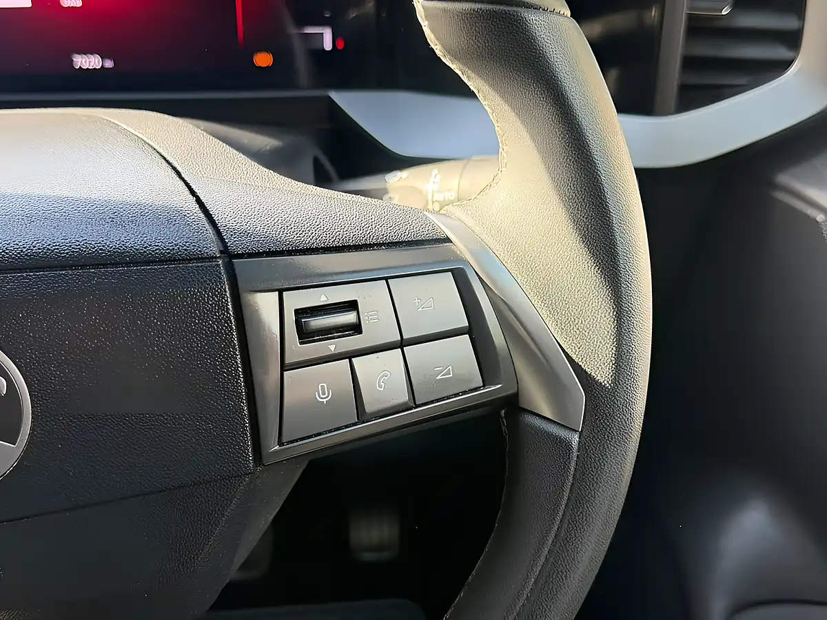 Used 2025 Vauxhall Mokka Gs Blue - Interior and Exterior details 20