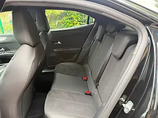 Used 2025 Vauxhall Mokka Ultimate Black - Interior and Exterior details 15