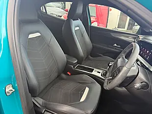 Used 2025 Vauxhall Mokka Ultimate Green - Interior and Exterior details 12