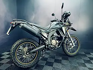 Used 2025 Voge 300 Rally Black - Interior and Exterior details 12