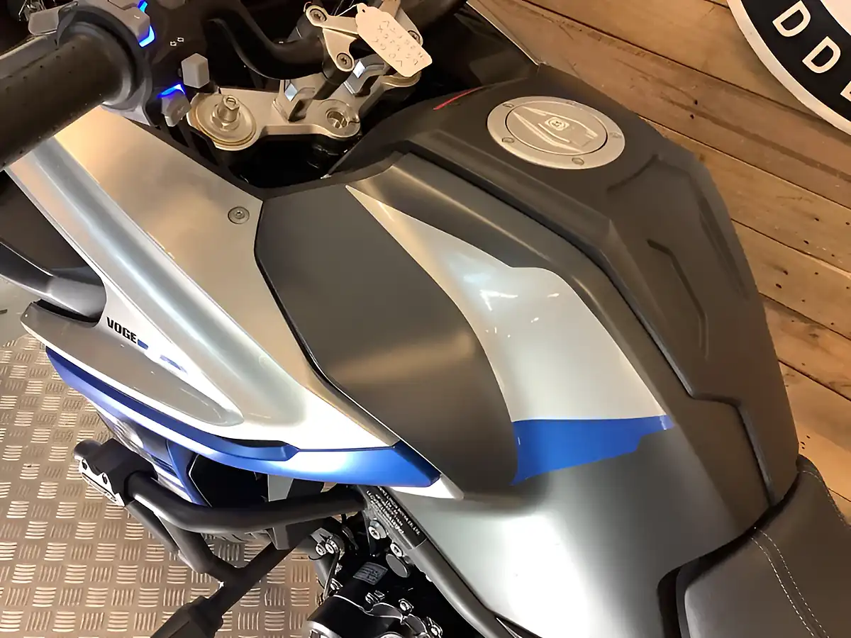 Used 2025 Voge DS525X Blue - Interior and Exterior details 12