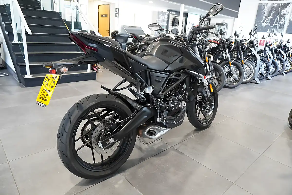 Used 2025 Voge R 125 Black - Interior and Exterior details 5