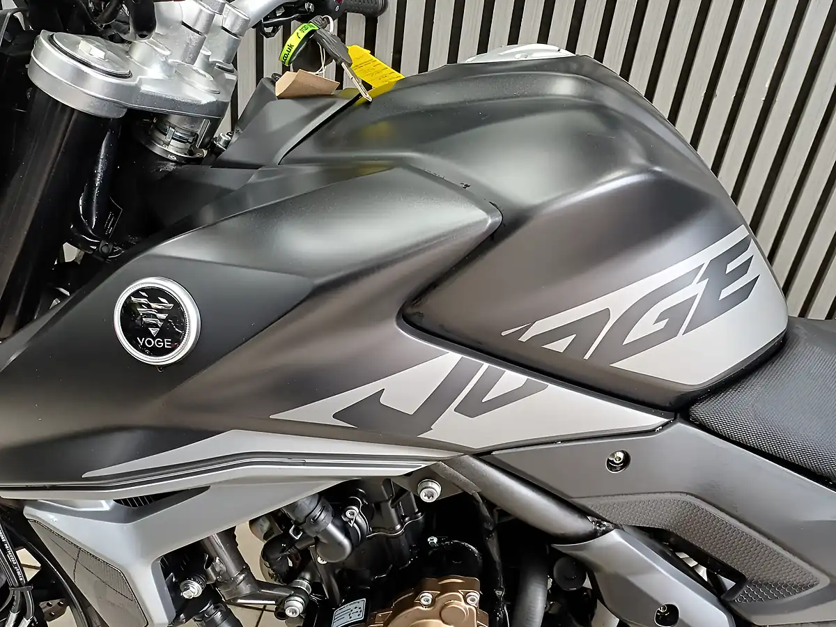 Used 2025 Voge R625 Black - Interior and Exterior details 7