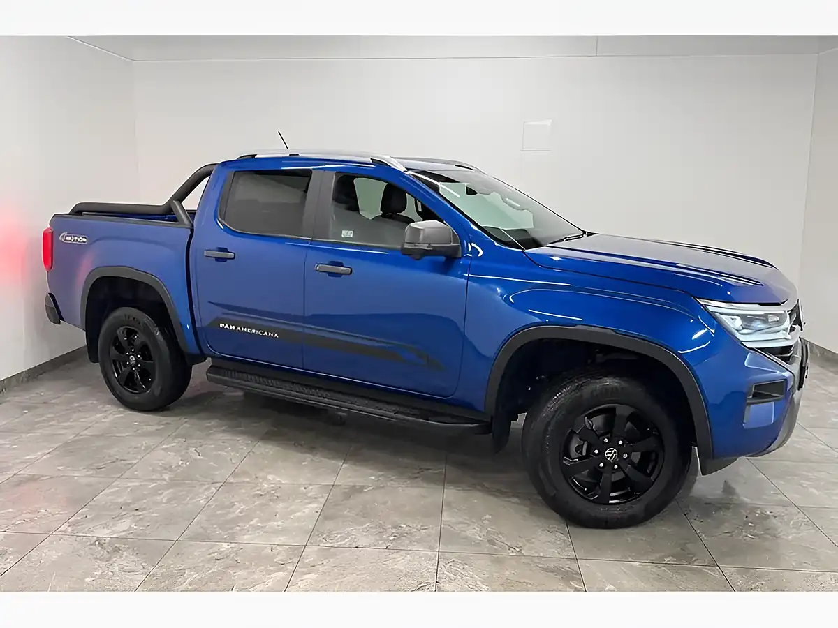Used 2025 Volkswagen Amarok Panamericana Blue - Interior and Exterior details 2