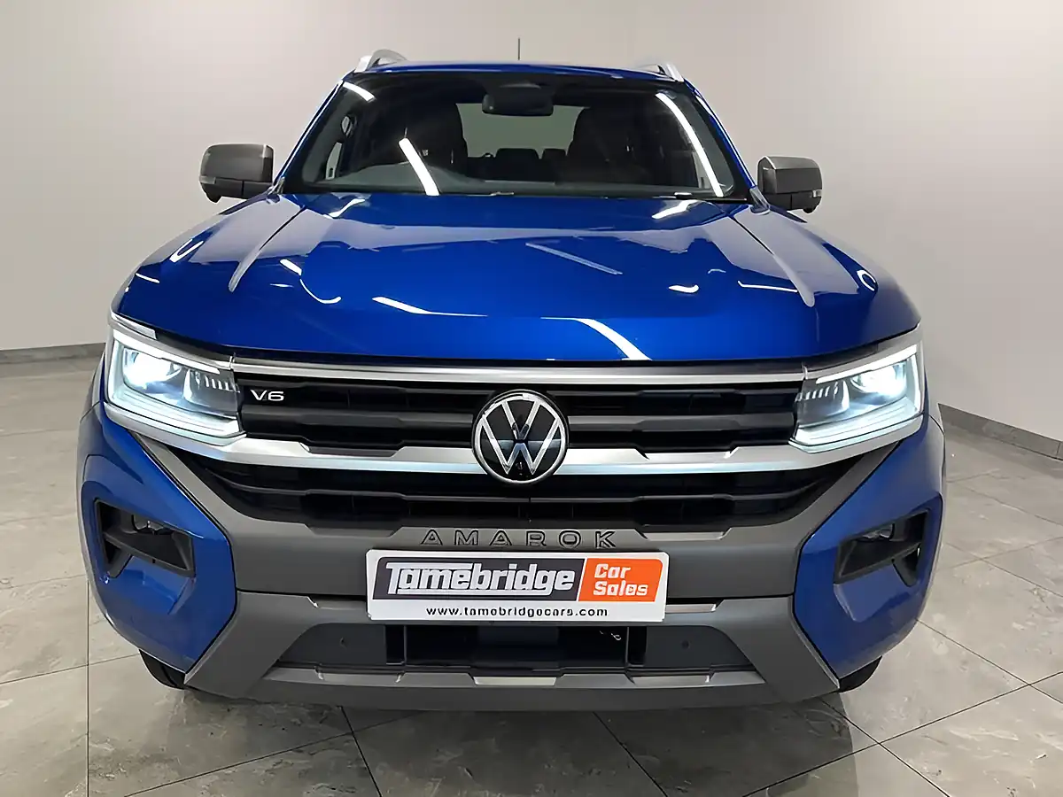 Used 2025 Volkswagen Amarok Panamericana Blue - Interior and Exterior details 3