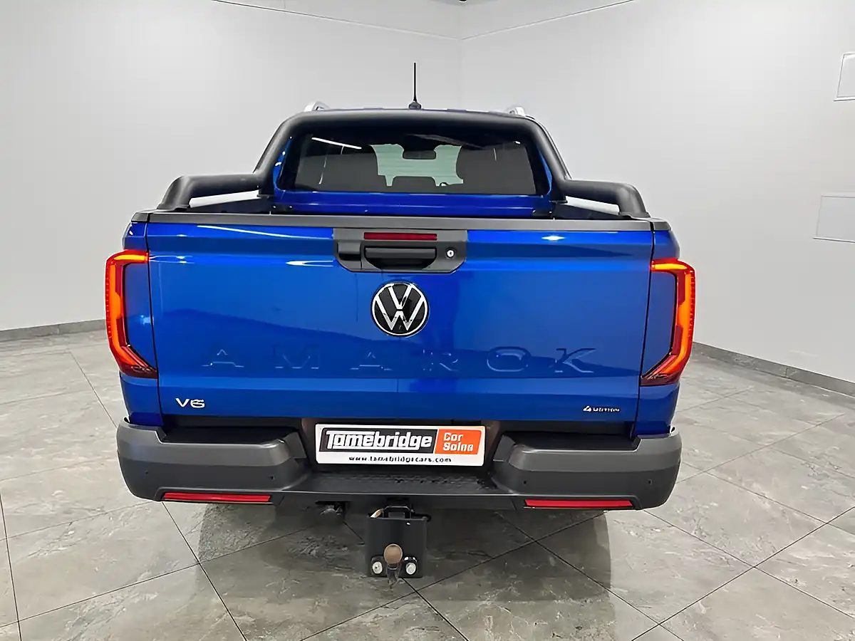Used 2025 Volkswagen Amarok Panamericana Blue - Interior and Exterior details 7