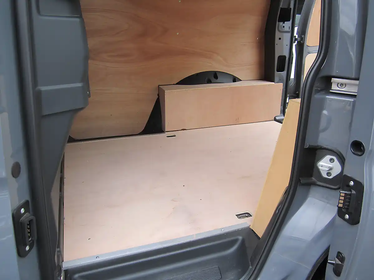 Used 2025 Volkswagen Caddy C20 Commerce Business Tech Grey - Interior and Exterior details 20