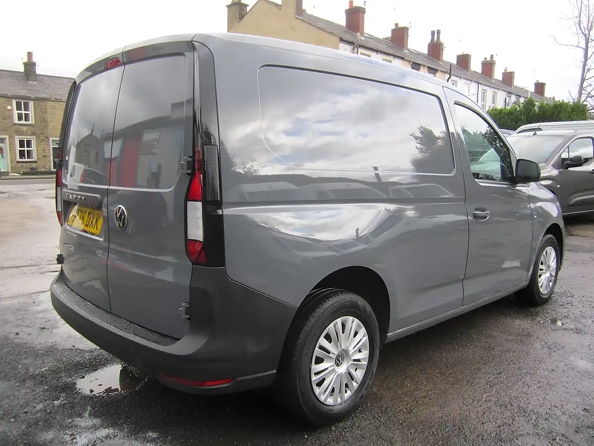 Used 2025 Volkswagen Caddy C20 Commerce Business Tech Grey - Interior and Exterior details 7