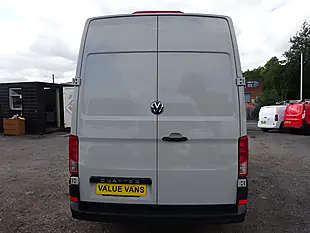 Used 2025 Volkswagen Crafter Commerce (mwb) CR35 Grey - Interior and Exterior details 11
