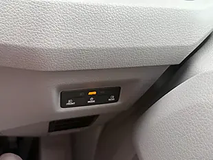 Used 2025 Volkswagen Crafter Commerce Plus Grey - Interior and Exterior details 16