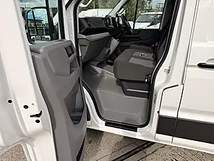 Used 2025 Volkswagen Crafter CR35 Commerce Lwb High Roof White - Interior and Exterior details 12