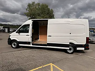 Used 2025 Volkswagen Crafter CR35 Commerce Lwb High Roof White - Interior and Exterior details 8