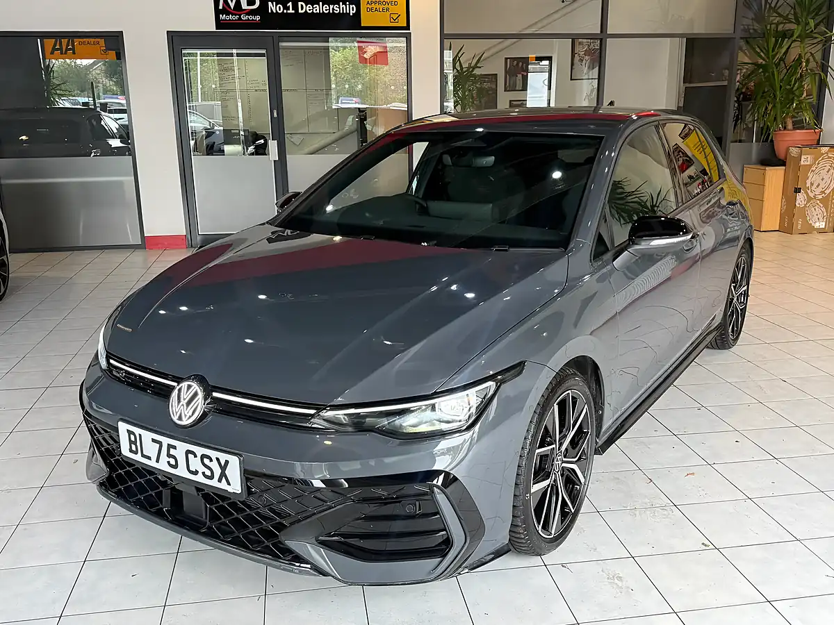 Used 2025 Volkswagen Golf Black Edition Grey - Interior and Exterior details 5