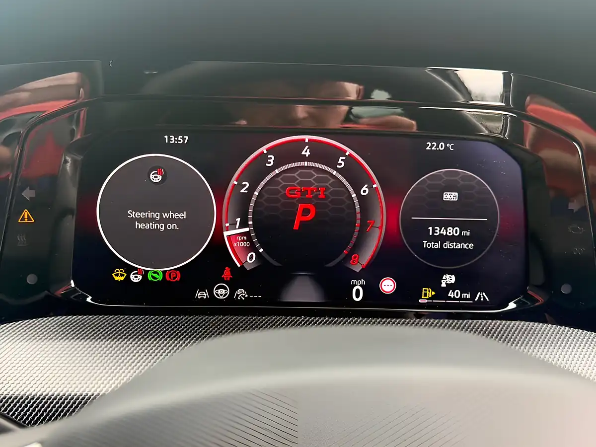Used 2025 Volkswagen Golf GTI Grey - Interior and Exterior details 16