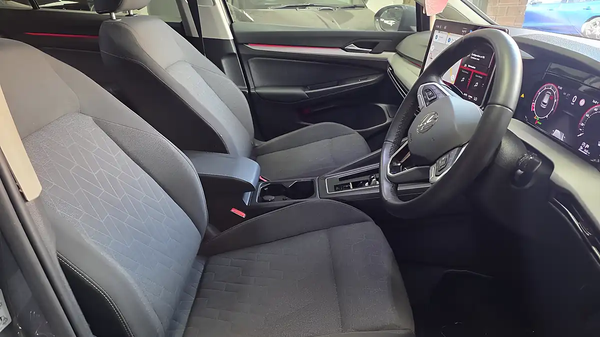 Used 2025 Volkswagen Golf Match Grey - Interior and Exterior details 9