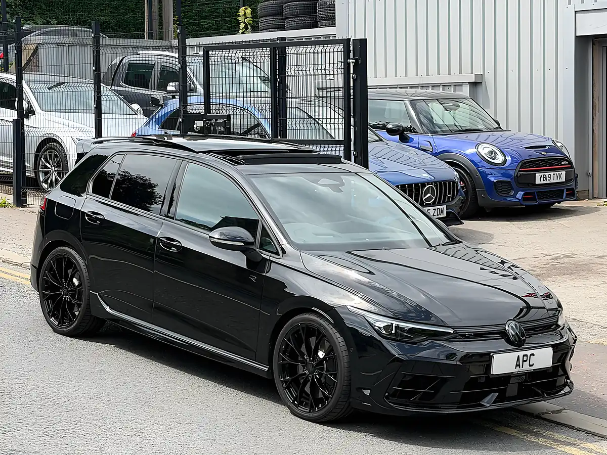 Used 2025 Volkswagen Golf R Black Edition Black - Interior and Exterior details 14