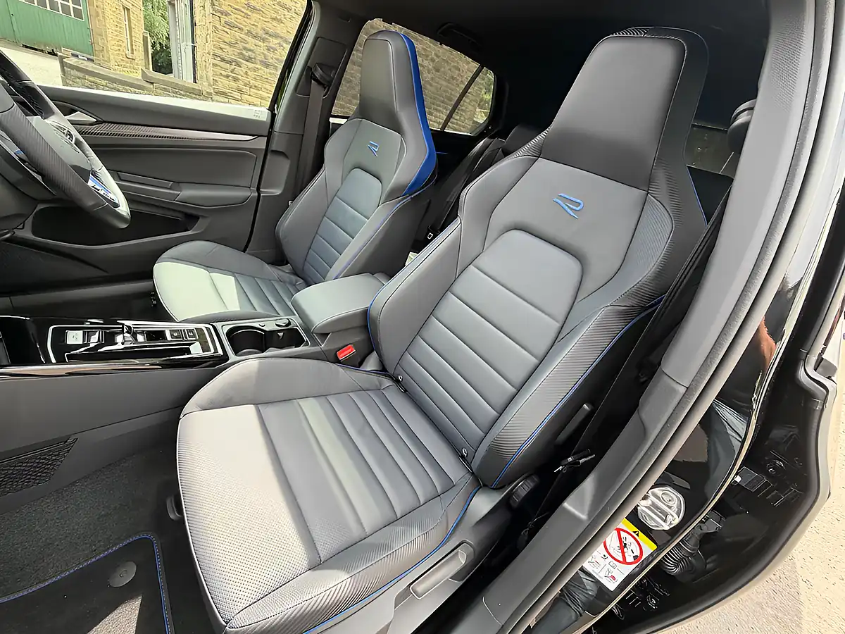 Used 2025 Volkswagen Golf R Black Edition Black - Interior and Exterior details 17