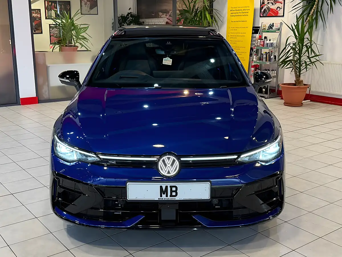 Used 2025 Volkswagen Golf R Black Edition Blue - Interior and Exterior details 4
