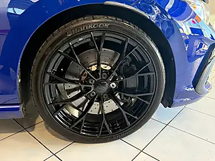 Used 2025 Volkswagen Golf R Black Edition Blue - Interior and Exterior details 16