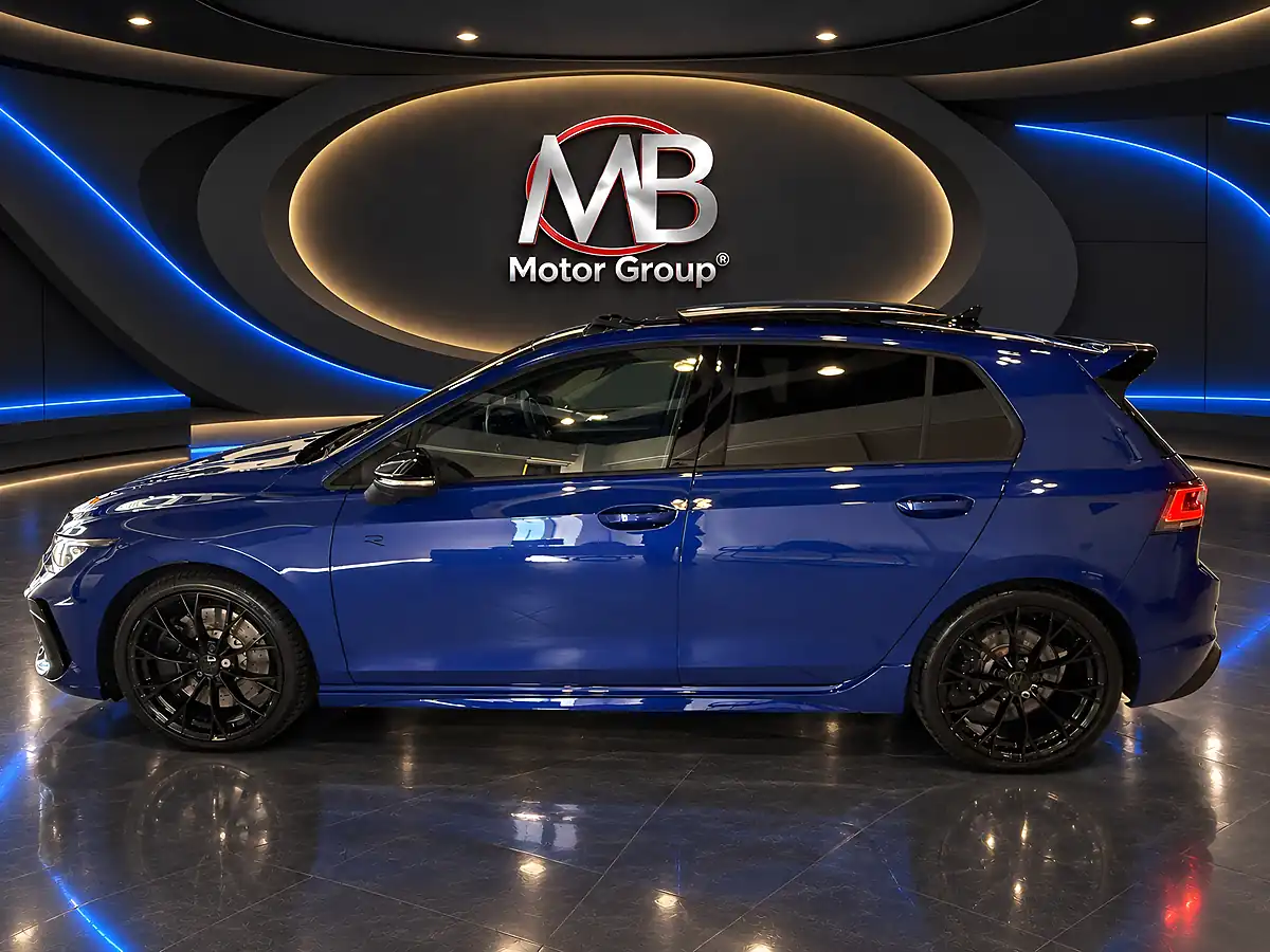 Used 2025 Volkswagen Golf R Black Edition Blue - Interior and Exterior details 6