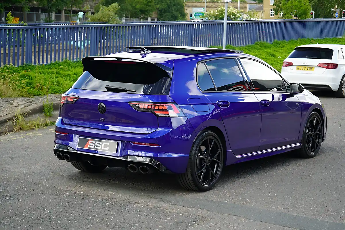Used 2025 Volkswagen Golf R Black Edition Lapiz Blue - Interior and Exterior details 17