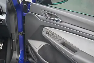 Used 2025 Volkswagen Golf R Black Edition Lapiz Blue - Interior and Exterior details 20