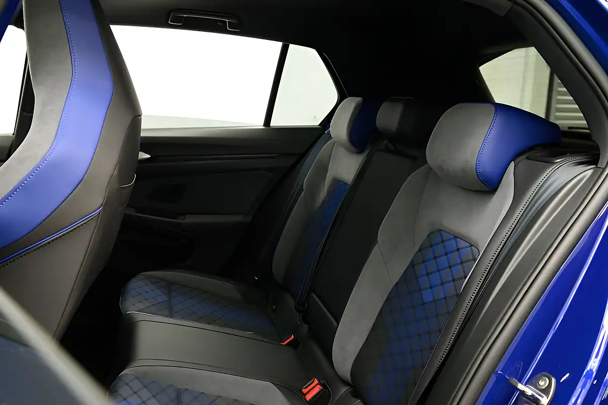 Used 2025 Volkswagen Golf R Black Edition Lapiz Blue - Interior and Exterior details 14