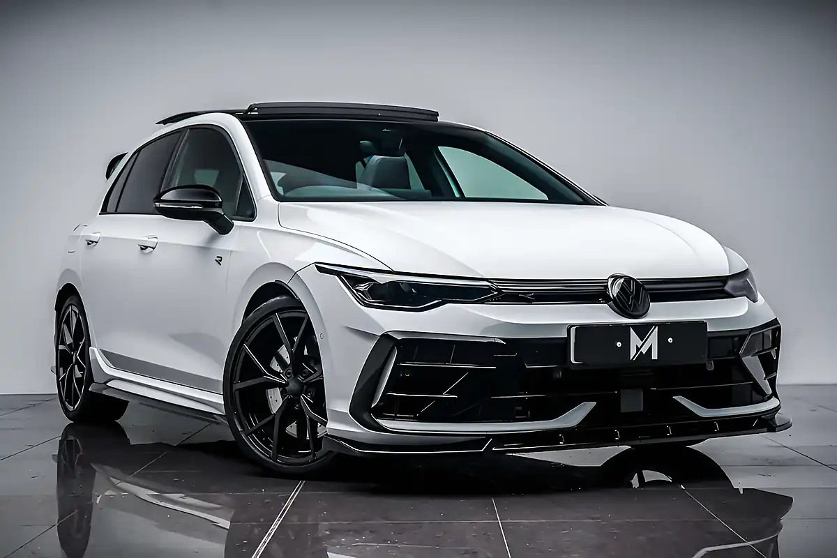 Used 2025 Volkswagen Golf R Black Edition White - Front View