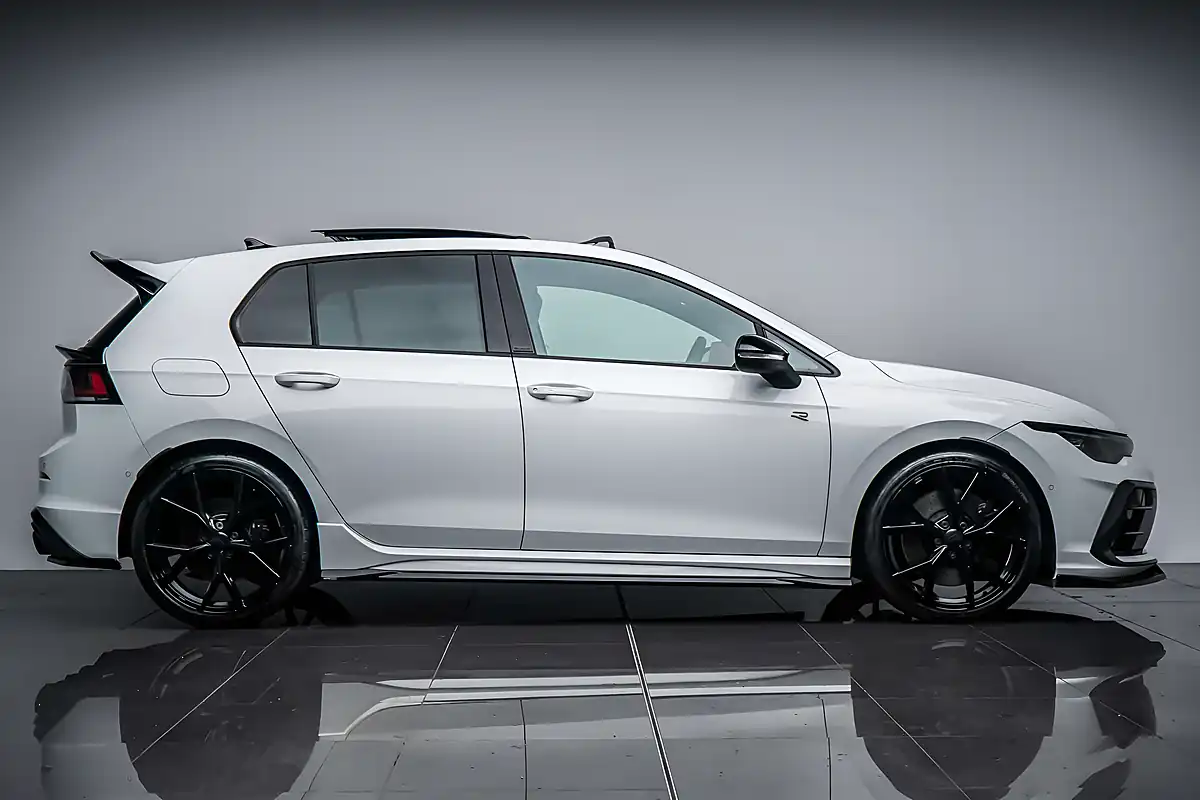 Used 2025 Volkswagen Golf R Black Edition White - Interior and Exterior details 11