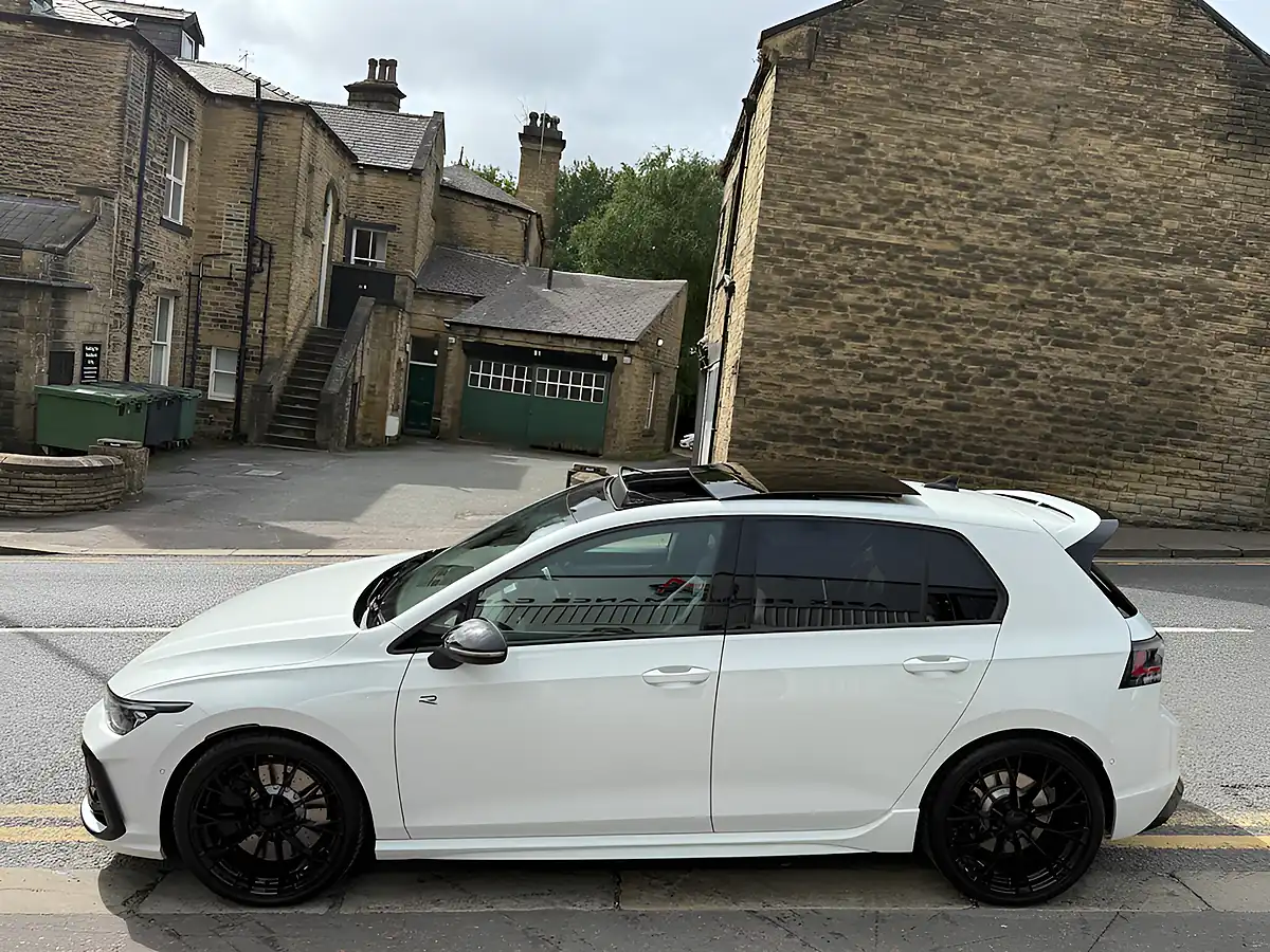 Used 2025 Volkswagen Golf R Black Edition White - Interior and Exterior details 10