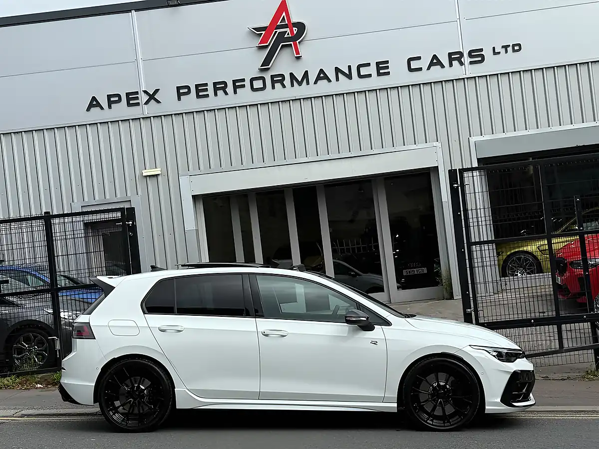 Used 2025 Volkswagen Golf R Black Edition White - Interior and Exterior details 7