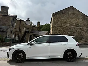 Used 2025 Volkswagen Golf R Black Edition White - Interior and Exterior details 8
