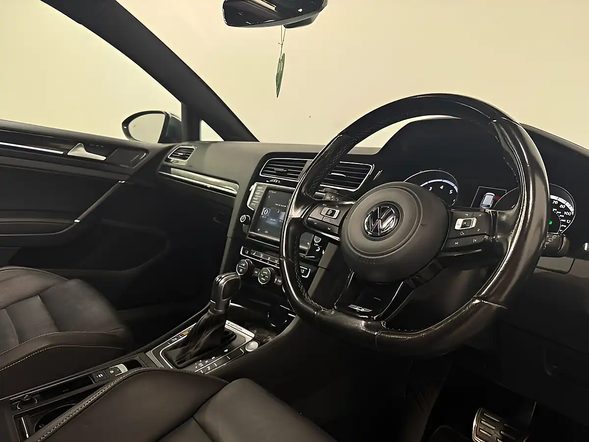 Used 2025 Volkswagen Golf R Black - Interior and Exterior details 12