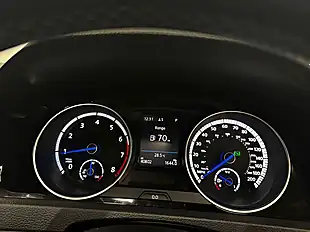 Used 2025 Volkswagen Golf R Black - Interior and Exterior details 17