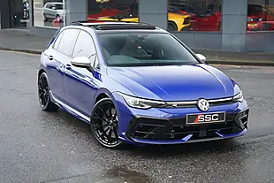 Used 2025 Volkswagen Golf R Blue - Interior and Exterior details 18
