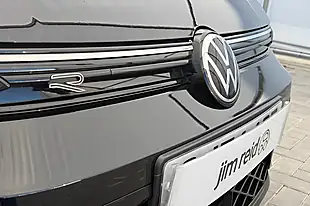 Used 2025 Volkswagen Golf R-Line Black - Interior and Exterior details 6