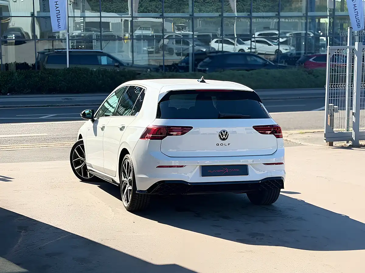 Used 2025 Volkswagen Golf R-Line White - Interior and Exterior details 18