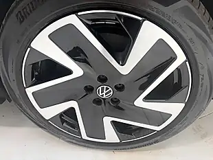 Used 2025 Volkswagen Id. Buzz Pro Style White - Interior and Exterior details 12