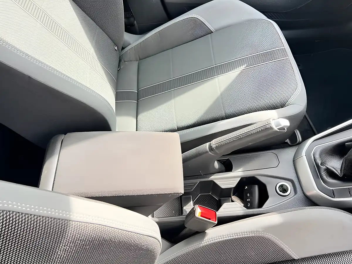 Used 2025 Volkswagen Polo Edition 50 Blue - Interior and Exterior details 14
