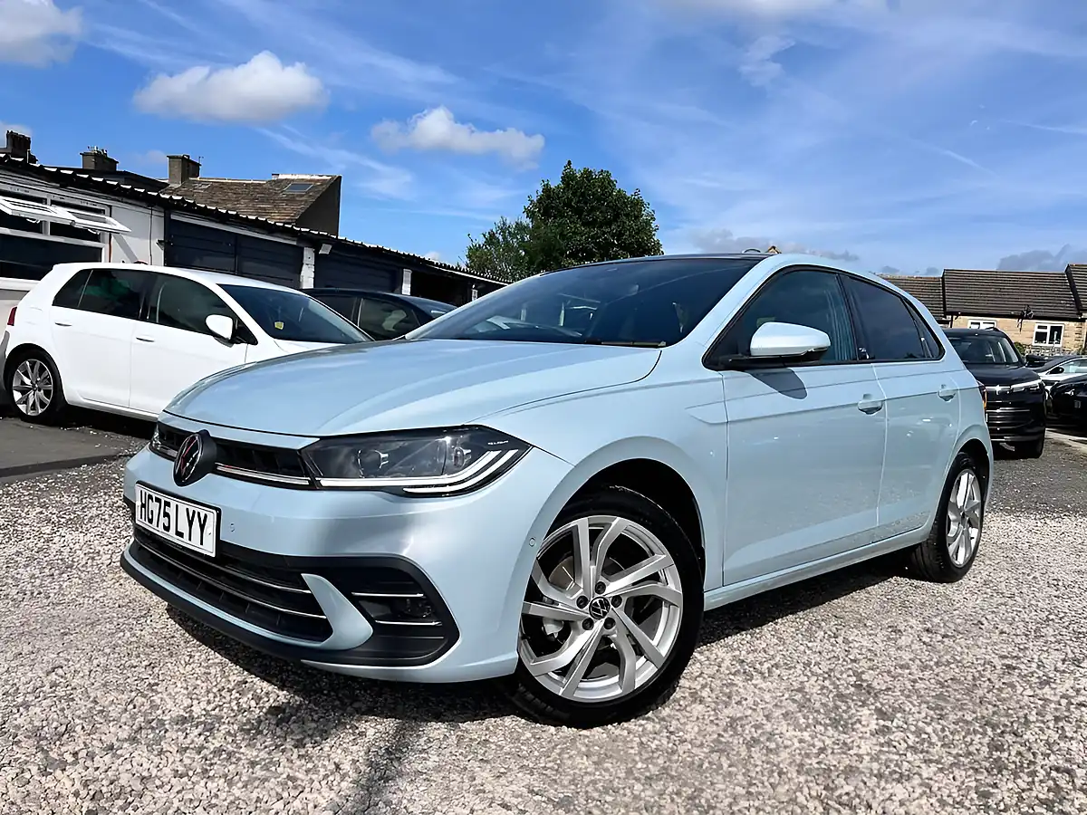 Used 2025 Volkswagen Polo Edition 50 Blue - Interior and Exterior details 7