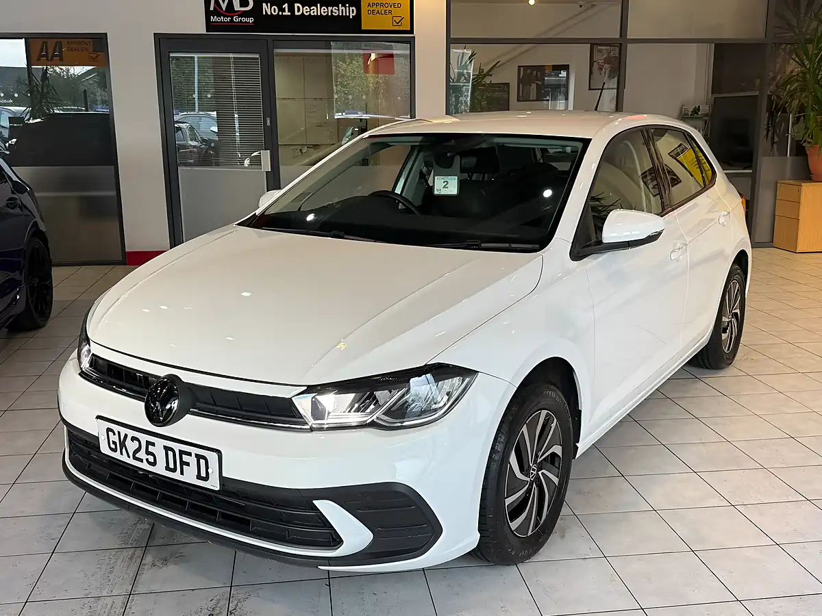 Used 2025 Volkswagen Polo Life White - Interior and Exterior details 4