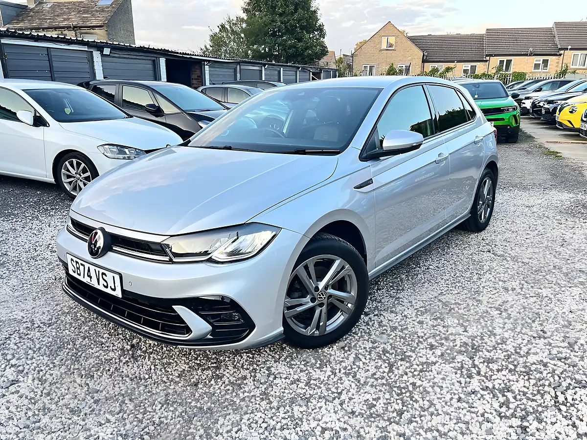 Used 2025 Volkswagen Polo R-Line Silver - Interior and Exterior details 4