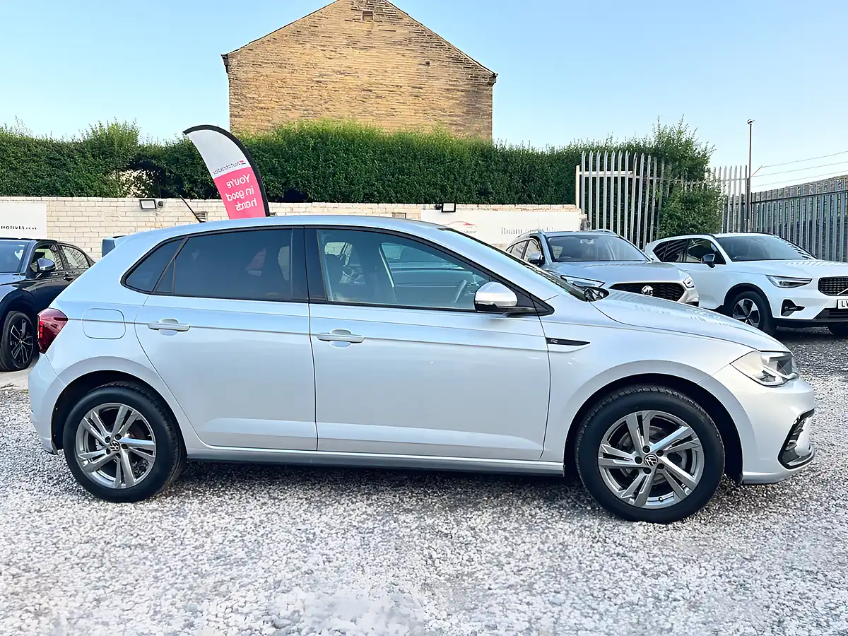 Used 2025 Volkswagen Polo R-Line Silver - Interior and Exterior details 5