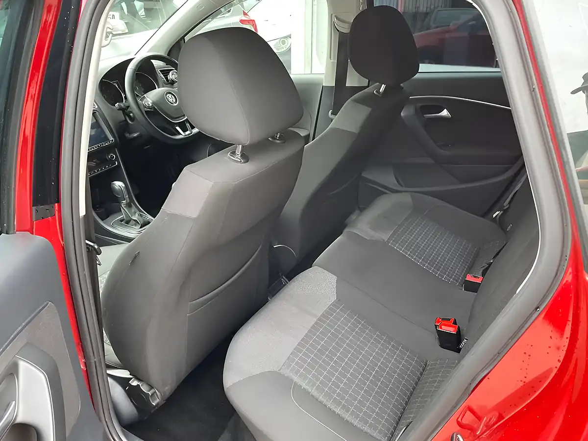 Used 2025 Volkswagen Polo Red - Interior and Exterior details 14