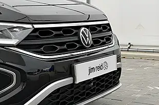 Used 2025 Volkswagen T-Roc Match Black - Interior and Exterior details 8