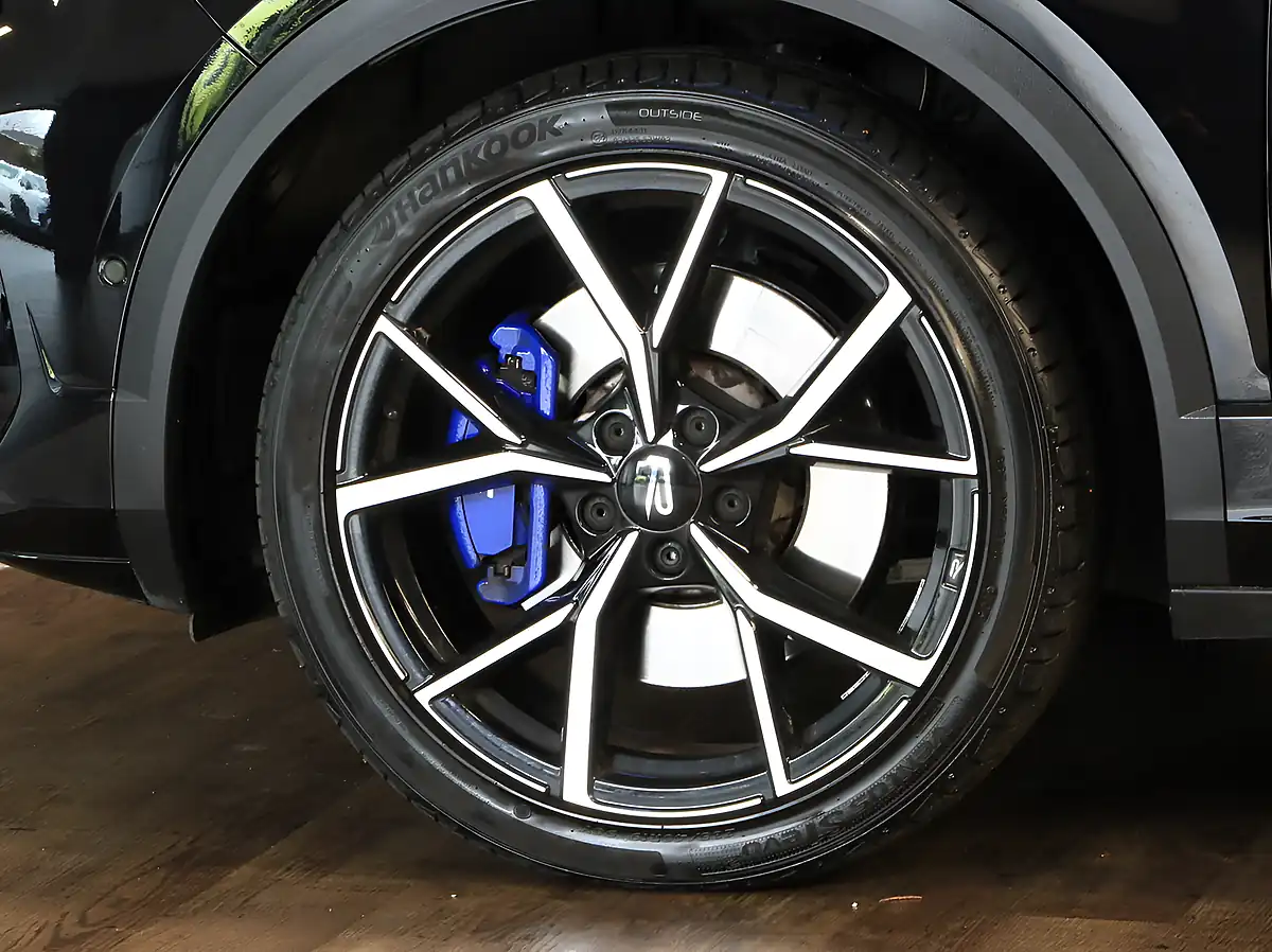 Used 2025 Volkswagen T-Roc R Black Edition Deep Black Pearl - Interior and Exterior details 10